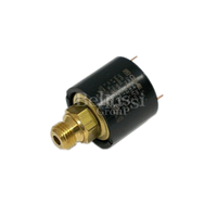 Capteur de pression CEME A0072 (régulateur, pressostat) avec filetage 1/4" pour générateurs de vapeur et tables de repassage