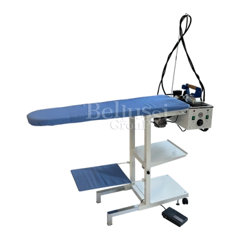 Comelux Maxi C3 hopfällbart strykbord för universalbruk